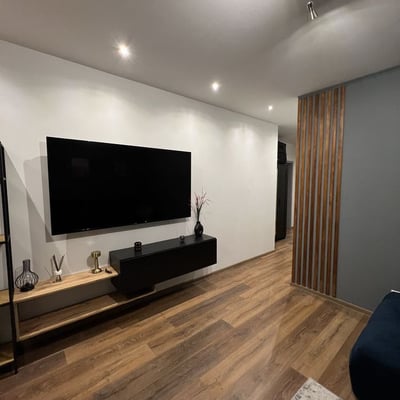 Аренда современной 2-комнатной квартиры с отдельной кухней, 77 м², Мамая, Констанца, Румыния